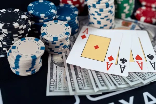 royal8bet Slot rooms